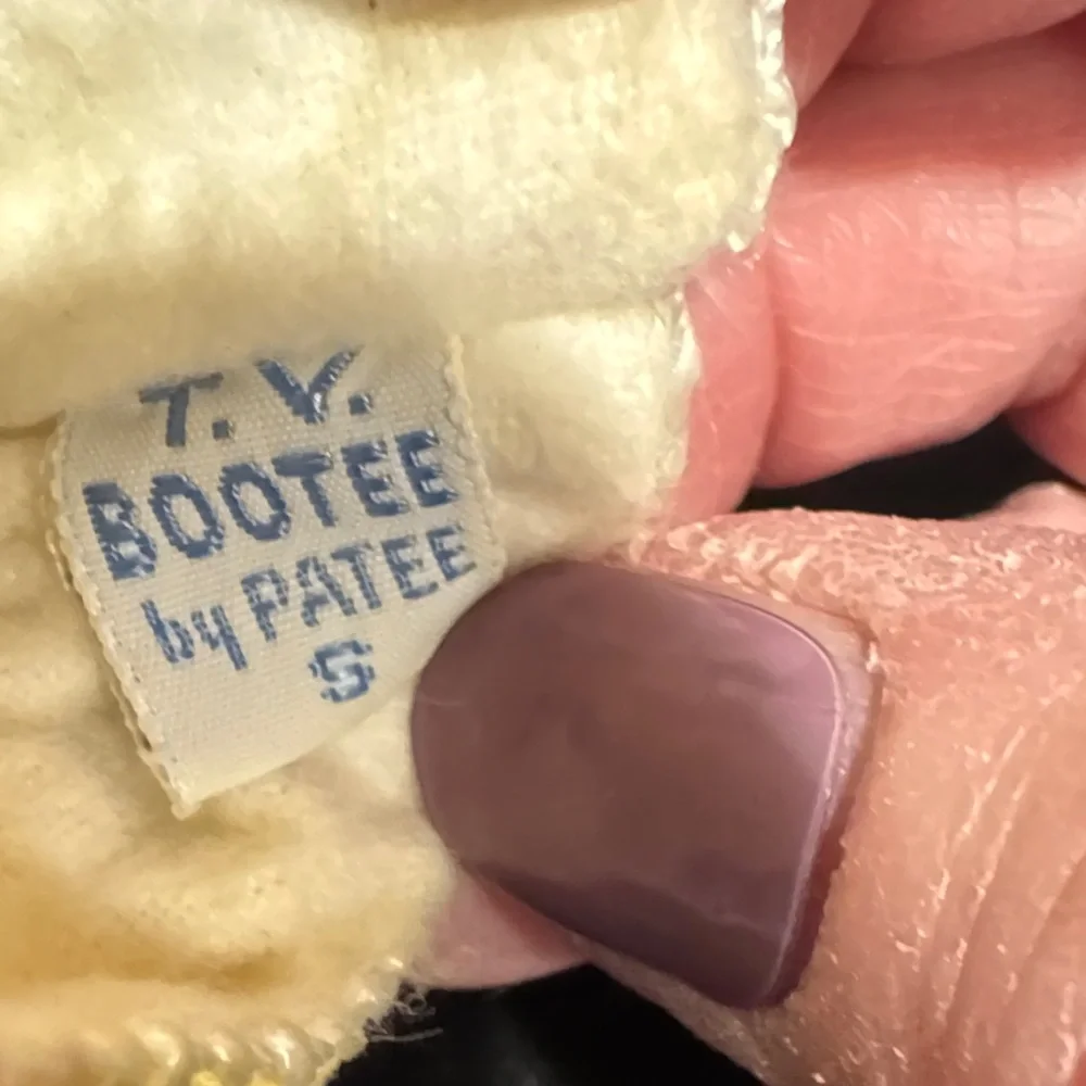 Baby BOOTEE by PATEE from the 1960’s- Yellow